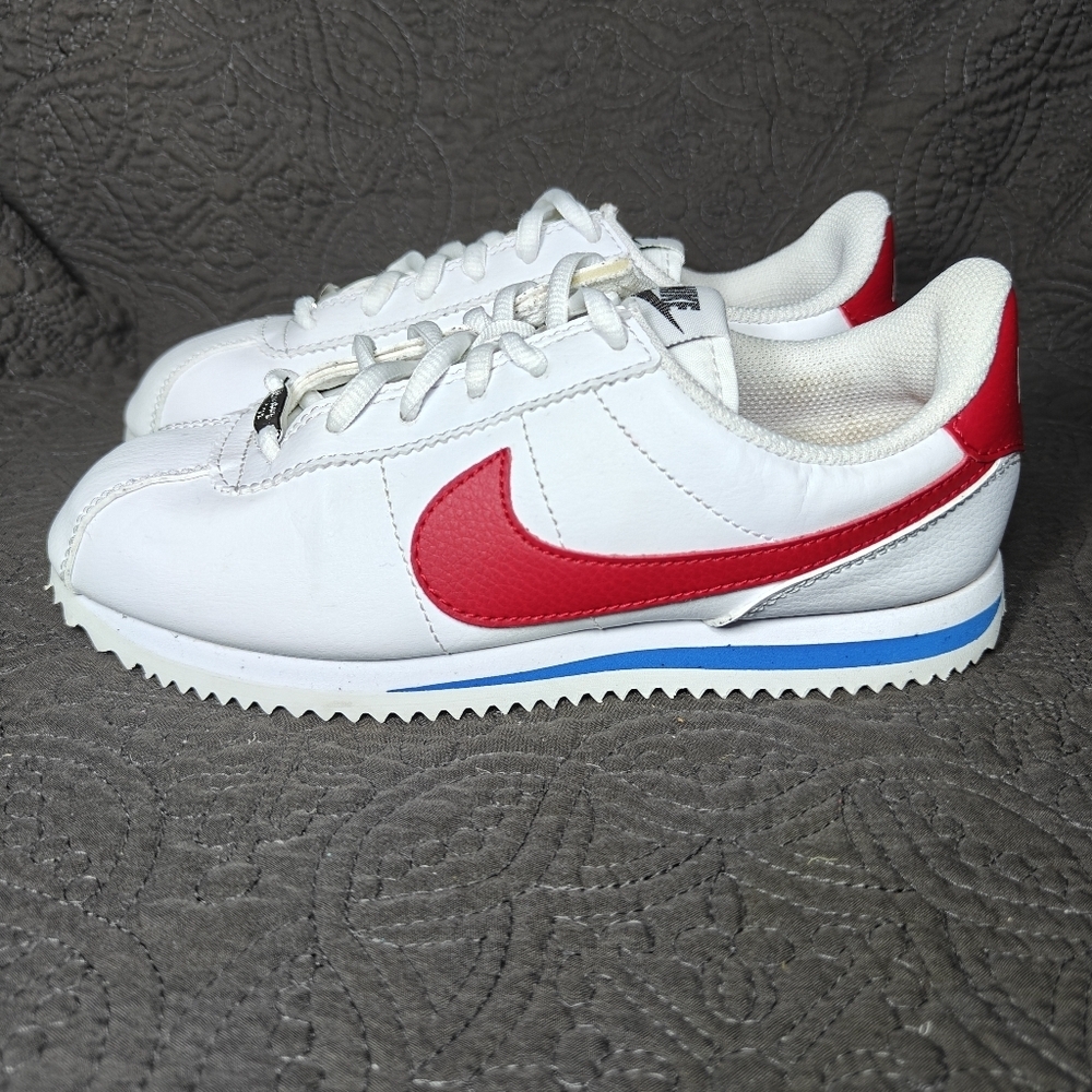 Nike Cortez Basic Leather White Pink Classic Sneakers Big Kid Youth Shoe Size 4Y
